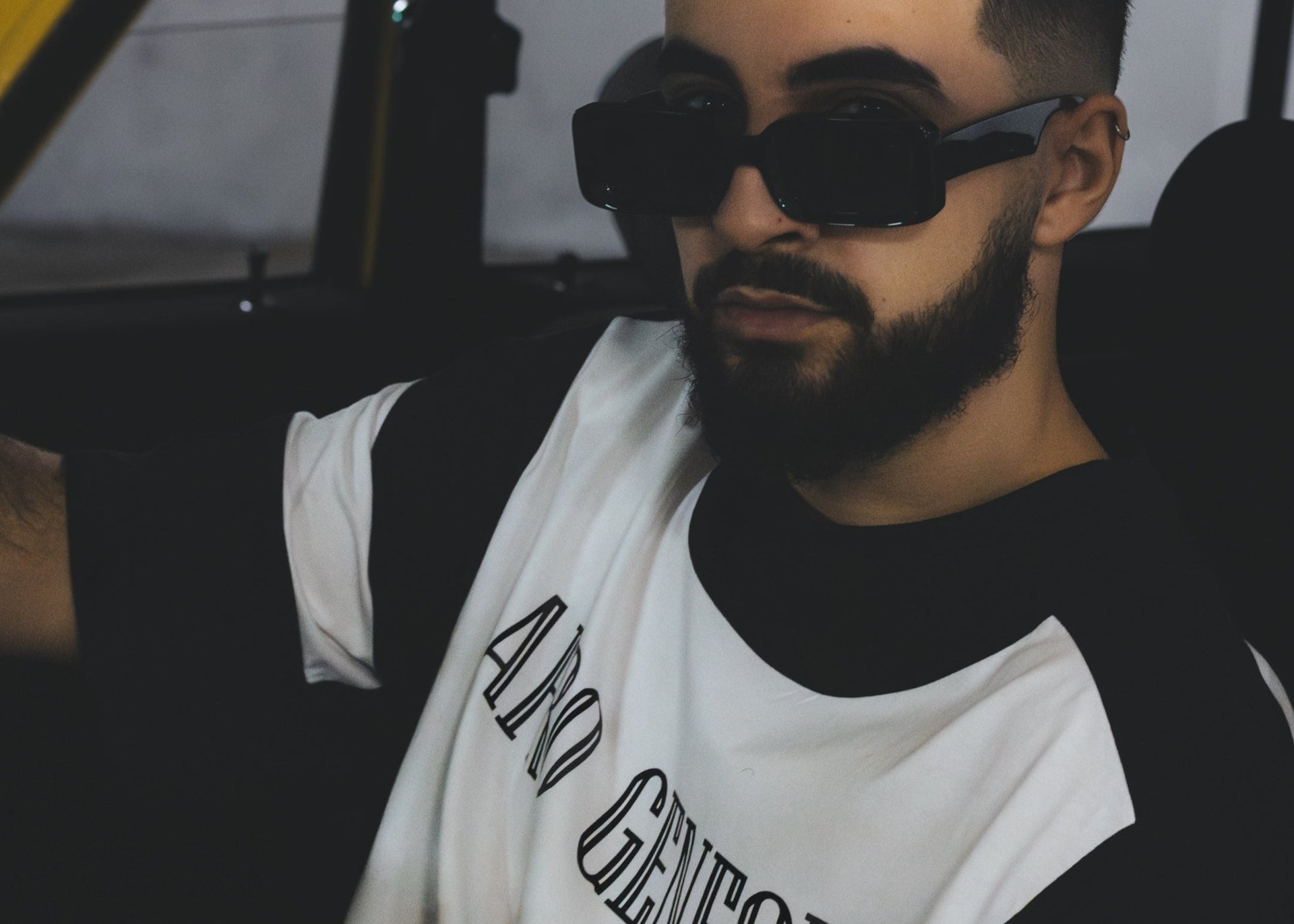 Carregar vídeo: 