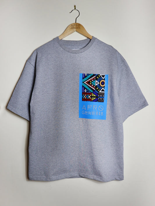 T-Shirt com bolso em pano africano
